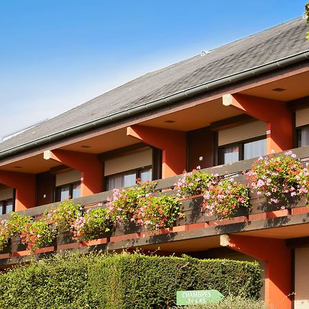 Campanile Saintes Hotel Exterior foto