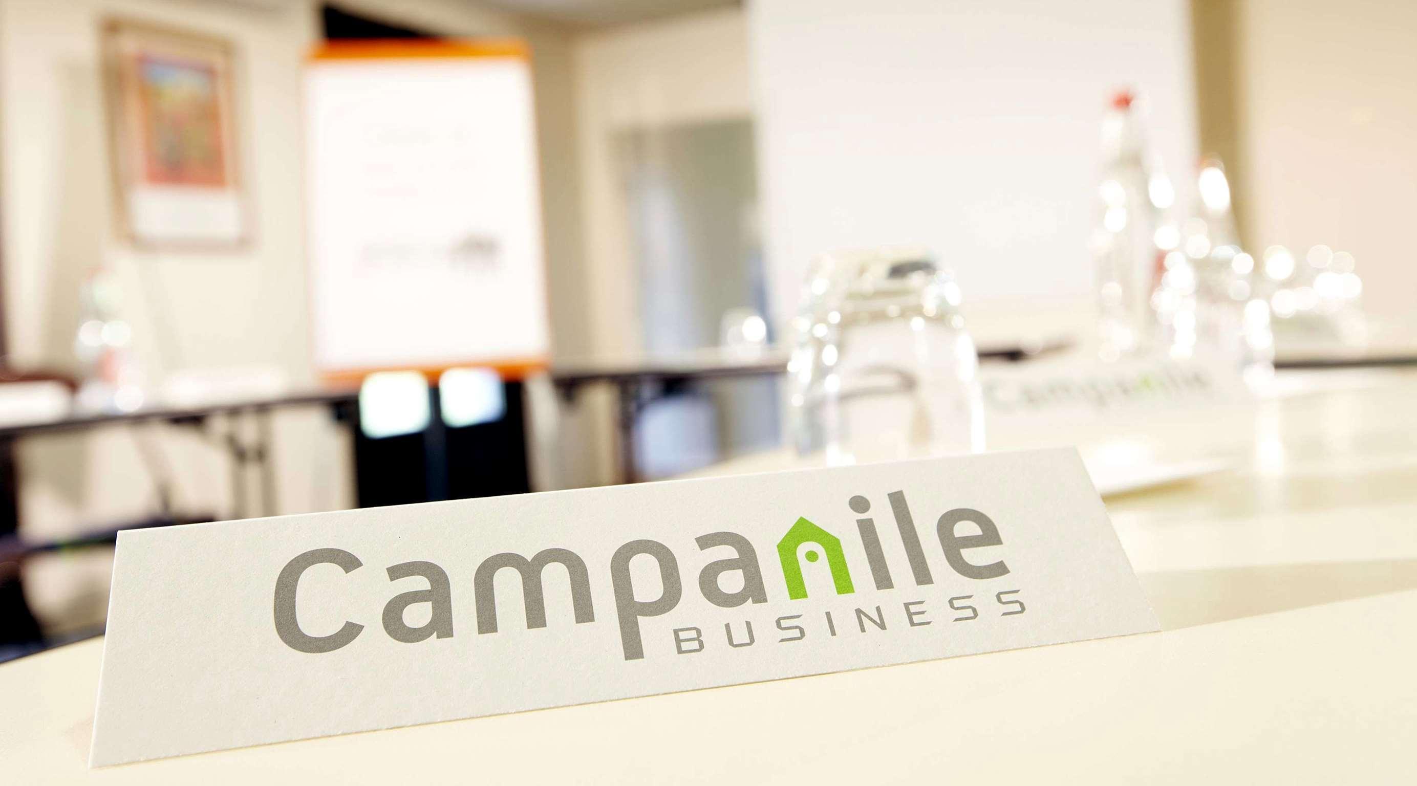 Campanile Saintes Hotel Exterior foto